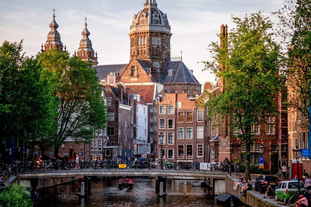 Amsterdam skyline
